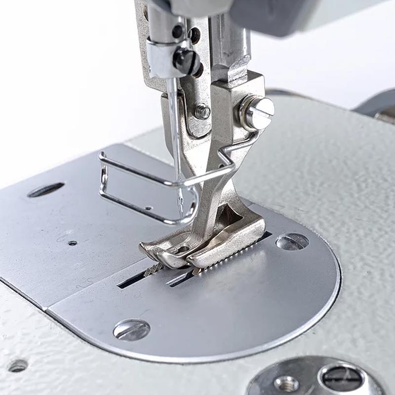 Шагающая лапка для промышленной. Typical gc0303d. Швейная машина typical 0303. GC 0303 typical Промышленная швейная машина. Лапки для типикал 0303.